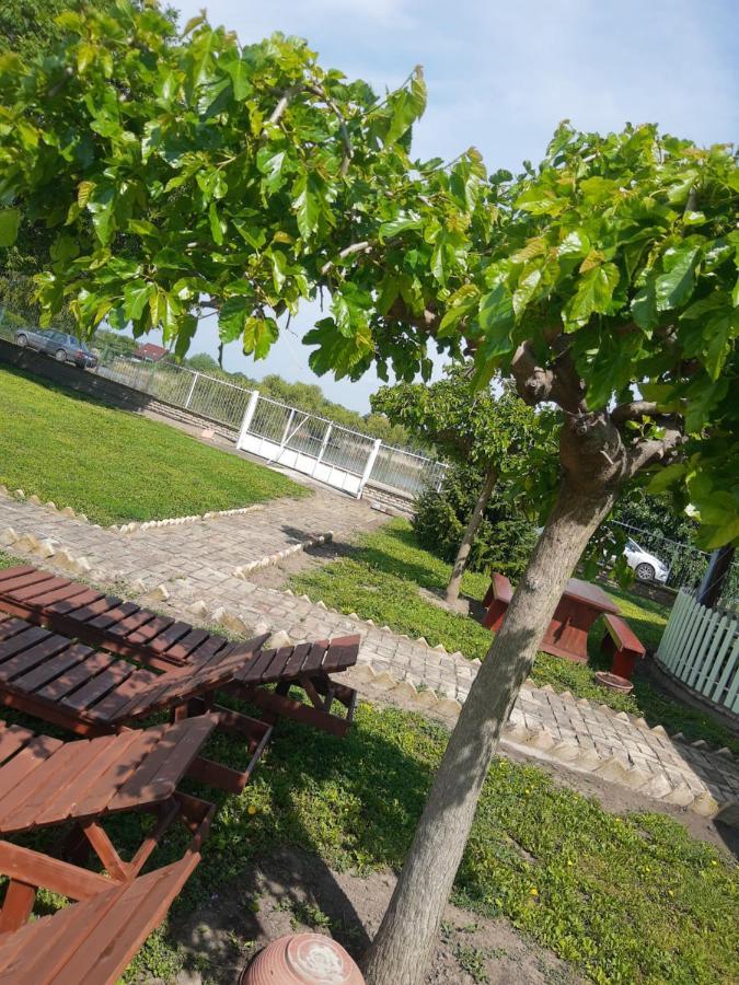 Villa Diiva Curug Bagian luar foto